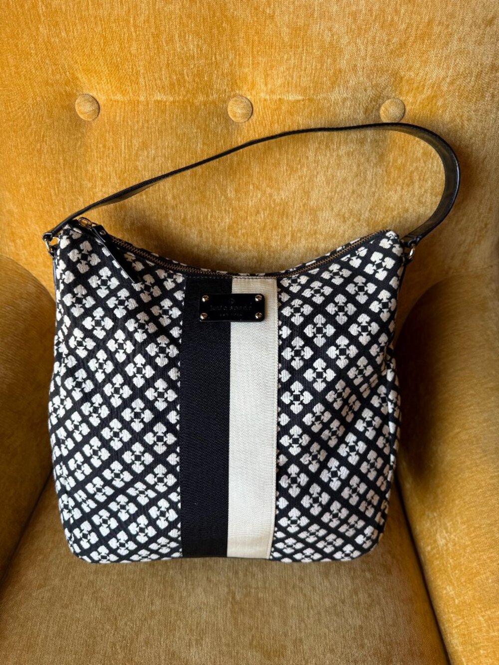 KATE SPADE Classic Pattern NOEL Shoulder Purse
